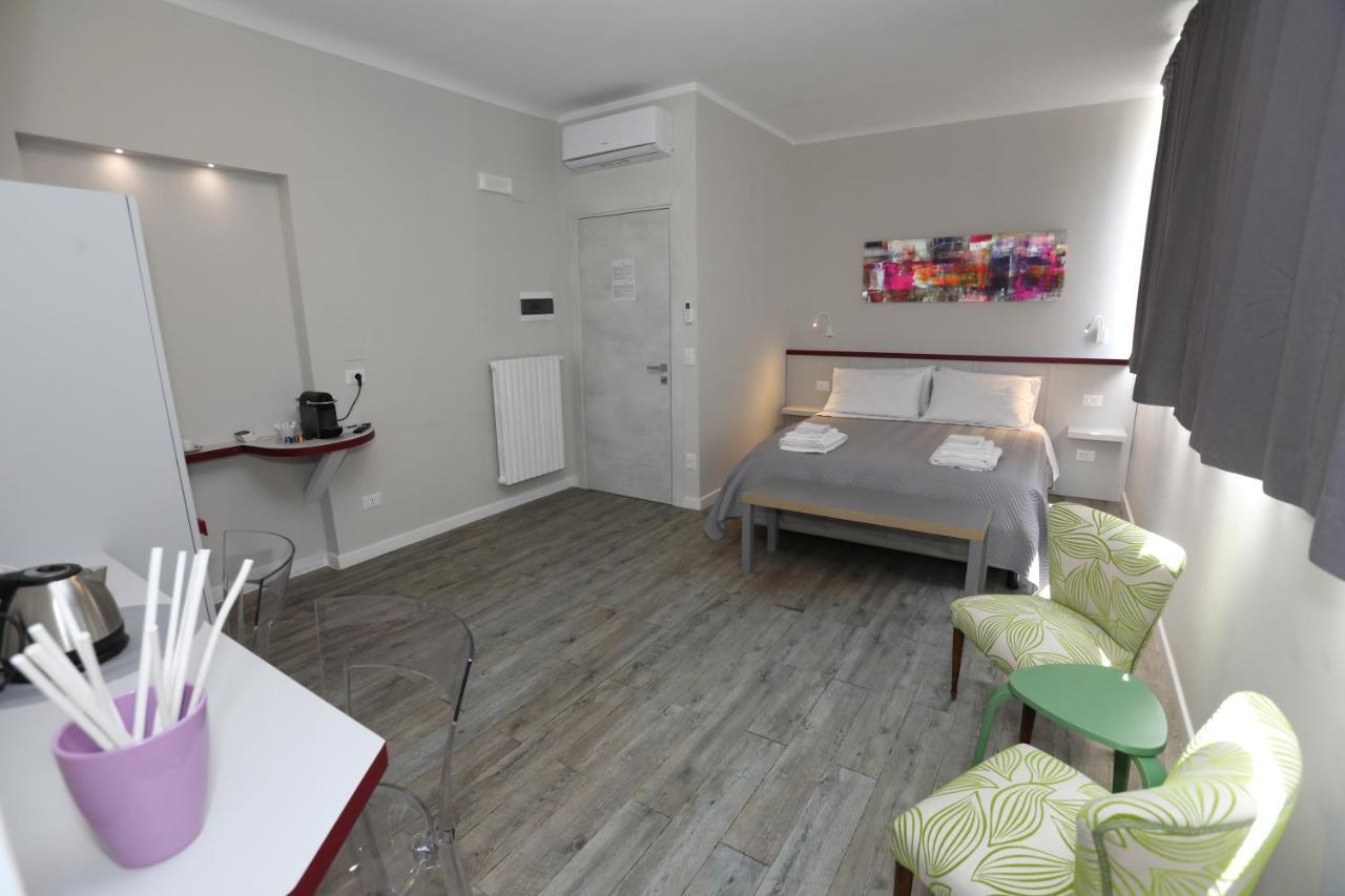 Sudanoi Apartment บารี ภายนอก รูปภาพ